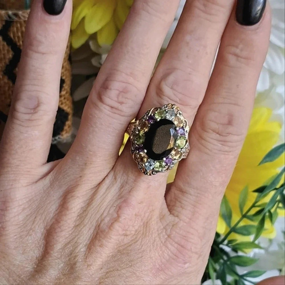 Elite Shungite, Topaz, Amethyst & Peridot Cluster Ring - Picture 4 of 7